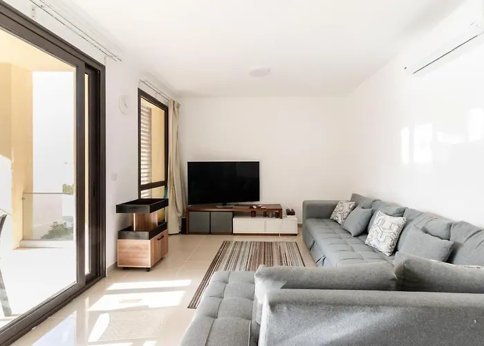 Apartment G Cribs 1br Oasis With Pool View Gouna *